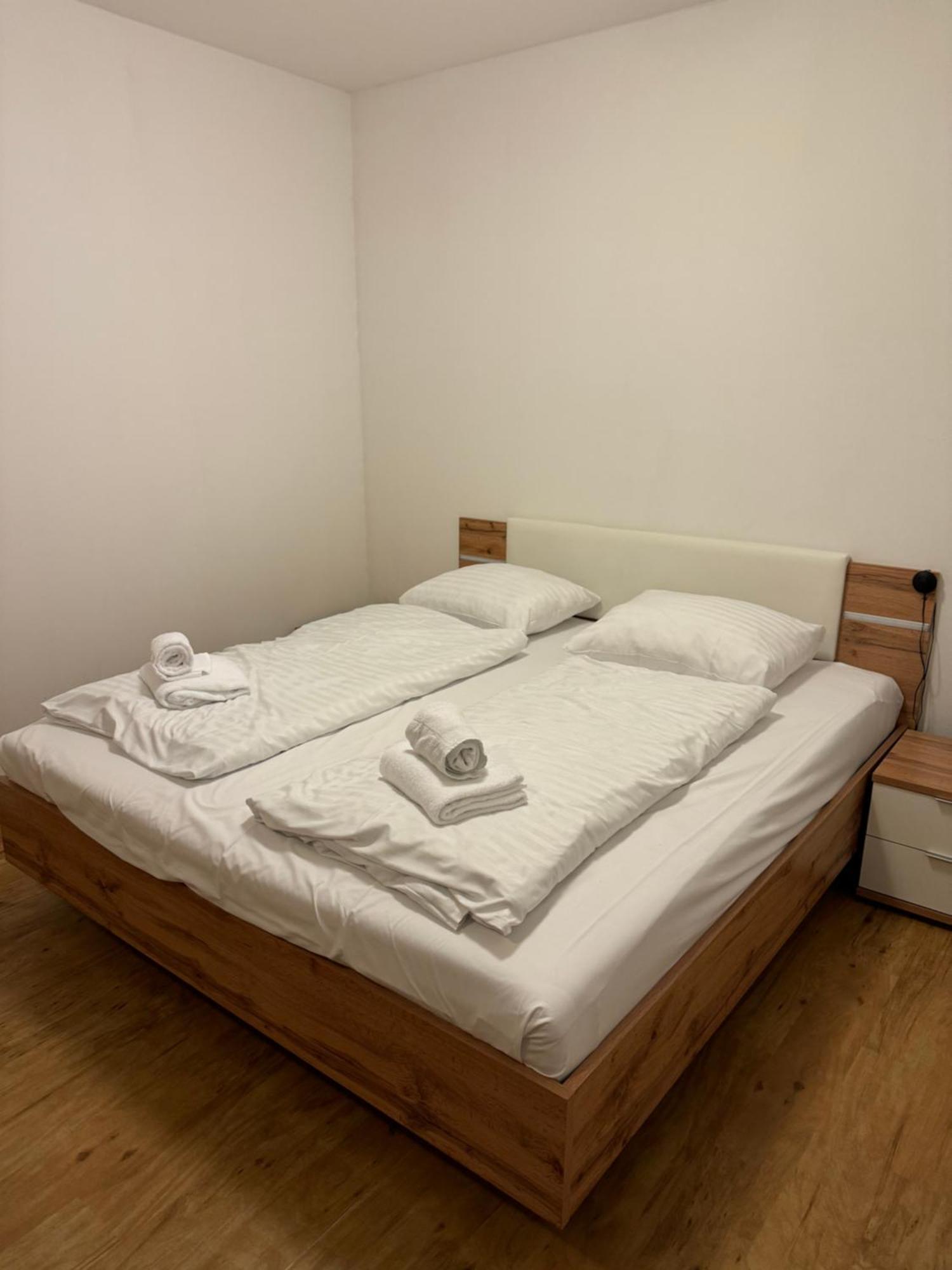 L&B Lake View Modern Apartment Lipno nad Vltavou Esterno foto